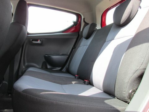 Suzuki Alto Hatchback Red #17