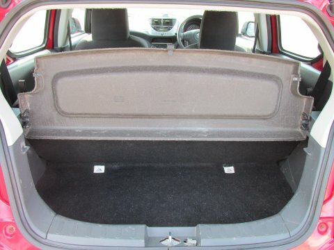 Suzuki Alto Hatchback Red #9