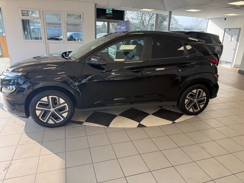 Hyundai Kona Ultimate Full Leather KR71DWY Black #3