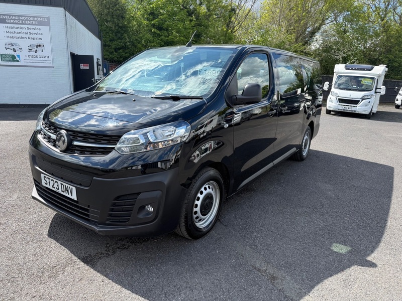 Vauxhall Vivaro Life Combi L Full ST23DNV Black #3