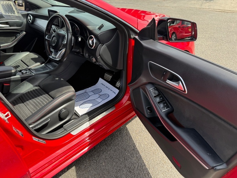 McLaren 720S Performance #21