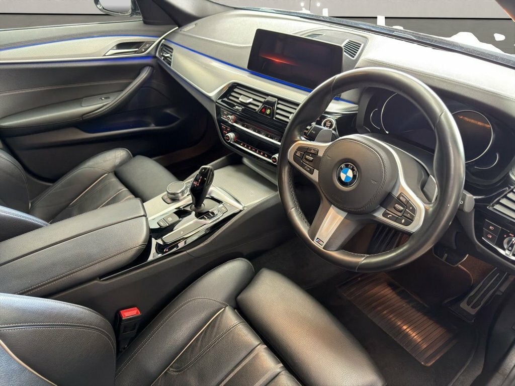 BMW 5 Series 3L M Sport EU68YLR Grey #5