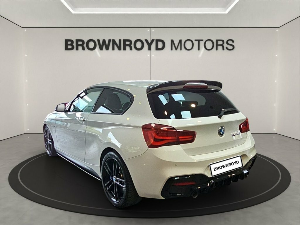 BMW 1 Series 3L Shadow Edition FM68BZV White #3