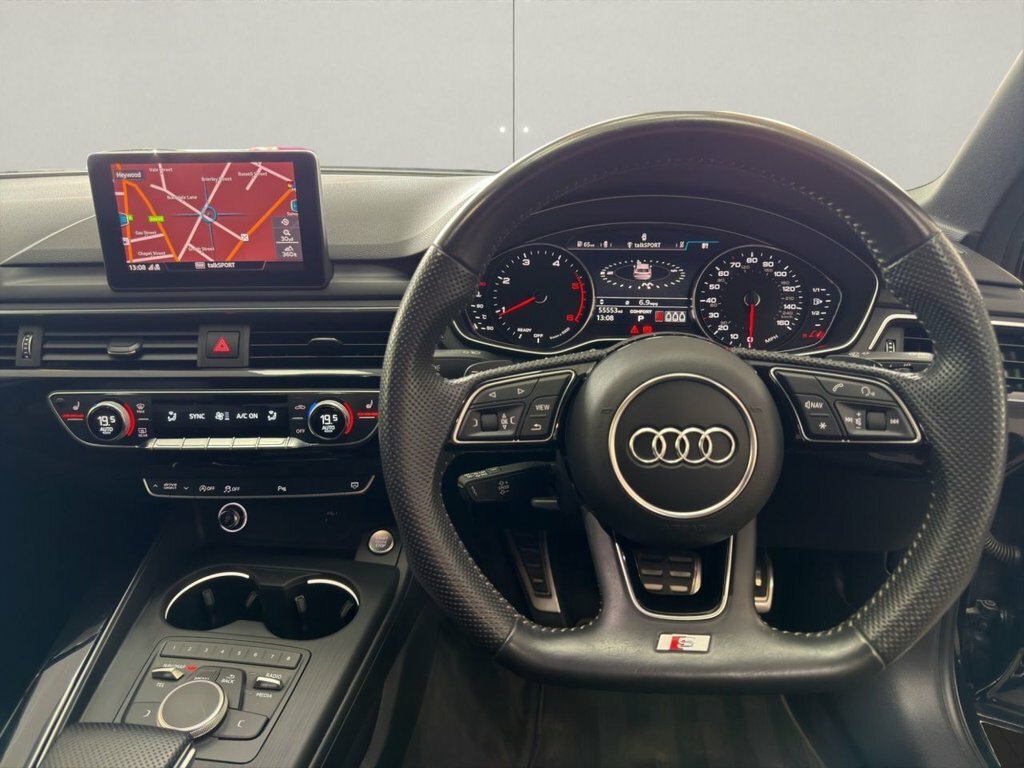 Audi A4 Avant 2L Black Edition YG69MDT Black #3