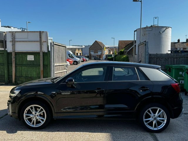 Audi Q2 1.6 Tdi 30 S Line Euro 6 S S EJ68UAF Black #6