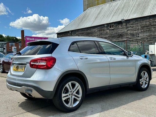 Mercedes-Benz GLA Class 1.6 Gla200 Sport Euro 6 S S SP68YYG Silver #3