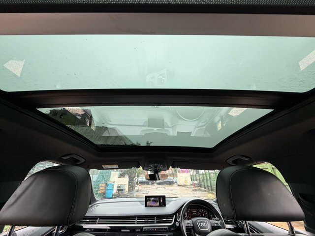 Audi Q7 3.0 Tdi V6 Black Edition Tiptronic Quattro Euro 6 LT18EKY Black #4