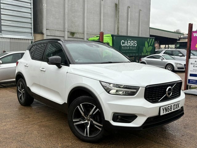 Volvo XC40 1.5 T3 R-design Euro 6 S S White
