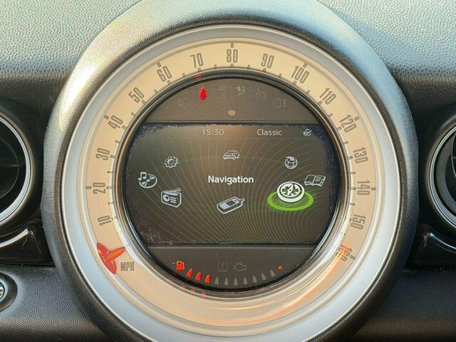 Mini Convertible 1.6 Cooper S Steptronic Euro 5 Red #2