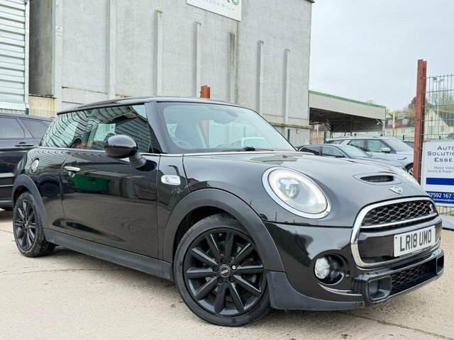 Mini Hatch 2.0 Cooper S Euro 6 S S Black