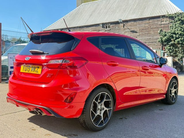 Ford Fiesta 1.5T Ecoboost St-2 Euro 6 S S YU19MKZ Red #3