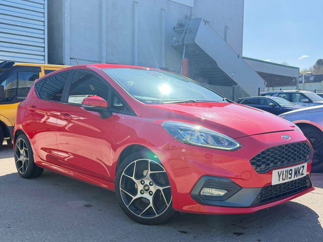 Ford Fiesta 1.5T Ecoboost St-2 Euro 6 S S Red