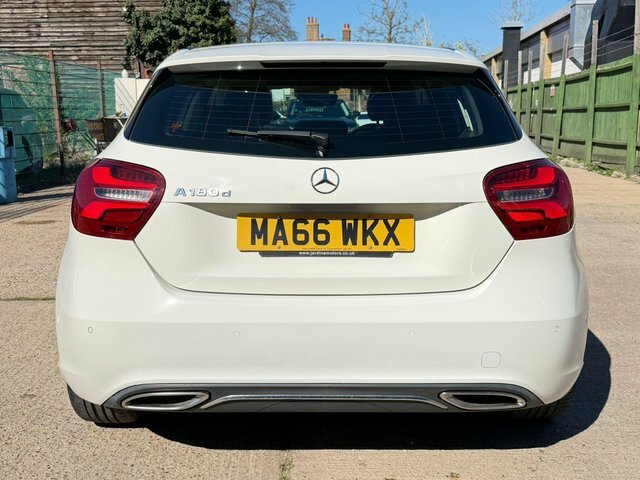 Mercedes-Benz A Class 1.5 A180d Sport Premium 7G-dct Euro 6 S S MA66WKX White #4