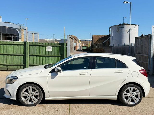 Mercedes-Benz A Class 1.5 A180d Sport Premium 7G-dct Euro 6 S S MA66WKX White #6