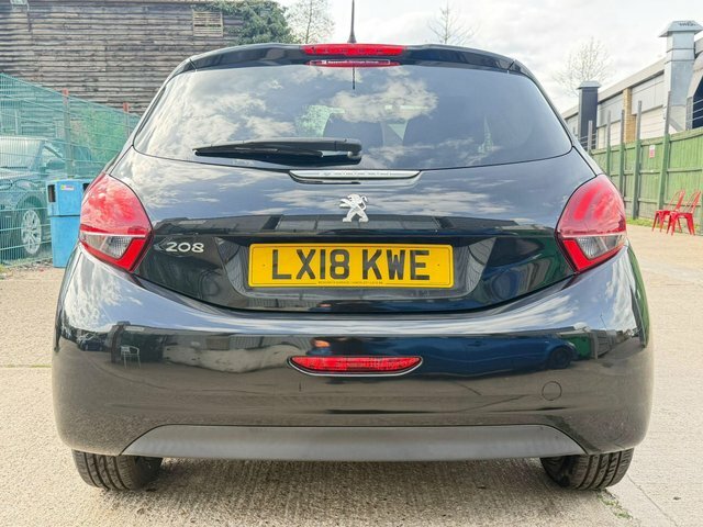 Peugeot 208 1.2 Puretech Black Edition Euro 6 LX18KWE Black #4