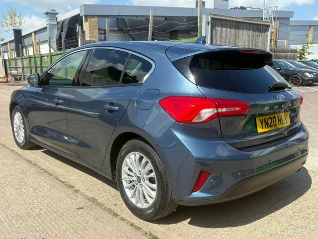 Ford Focus 1.0T Ecoboost Titanium Euro 6 S S YN20NLY Blue #5