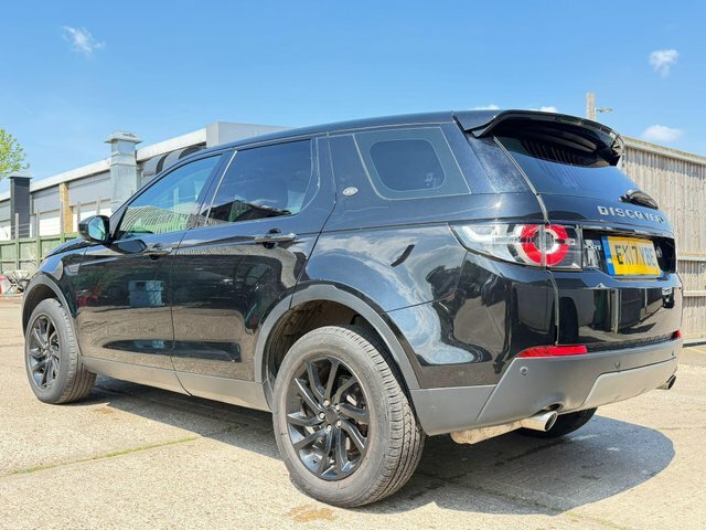 Land Rover Discovery Sport 2.0 Td4 Se Tech 4Wd Euro 6 S S EX17YBE Black #5
