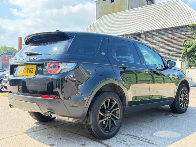 Land Rover Discovery Sport 2.0 Td4 Se Tech 4Wd Euro 6 S S EX17YBE Black #3