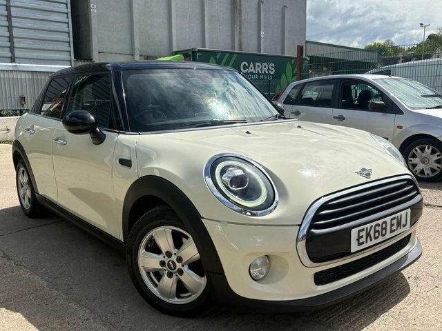 Mini Hatch 1.5 Cooper D Steptronic Euro 6 S S White