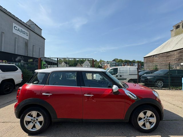 Mini Countryman 1.6 Cooper Euro 6 S S Red #3