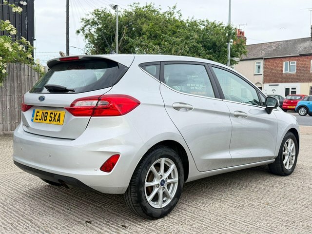 Ford Fiesta 1.1 Ti-vct Zetec Euro 6 S S EJ18SXA Silver #3