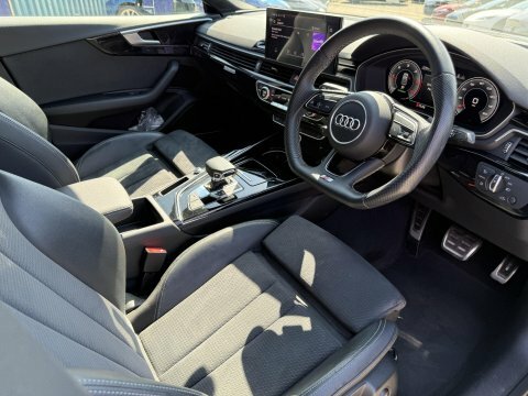 Audi A5 2.0 Tdi 40 DG22BXC Black #2