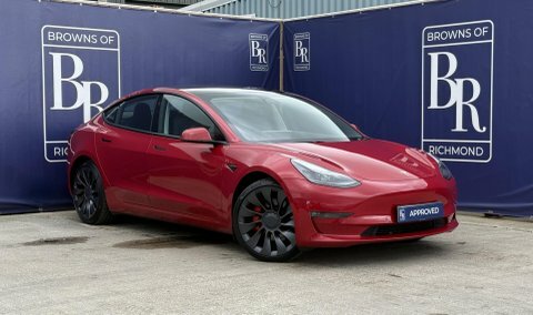 Tesla Model 3 Dual Motor Performance Red