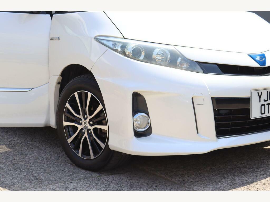 Toyota Estima 2.4 5dr Gold #29