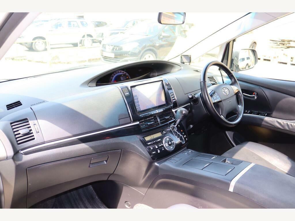 Toyota Estima 2.4 5dr Gold #22