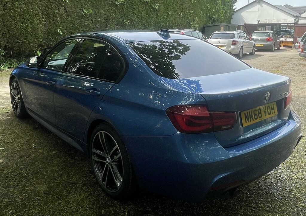 BMW 3 Series 2.0 320D M Sport Shadow Edition Saloon NK68VOH Blue #4