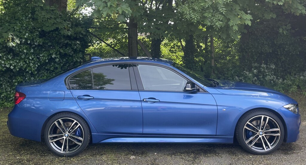 BMW 3 Series 2.0 320D M Sport Shadow Edition Saloon NK68VOH Blue #2