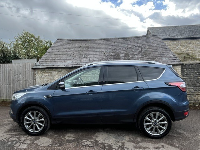 Ford Kuga Titanium Edition OV69WTG Blue #5
