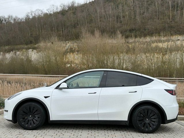Tesla Model Y Motor Long Range Suv LA72AMB White #4