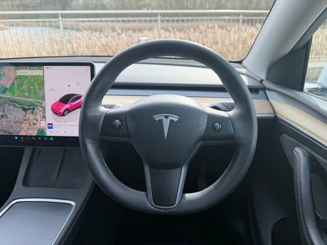 Tesla Model Y Motor Long Range Suv LF72WGZ White #2