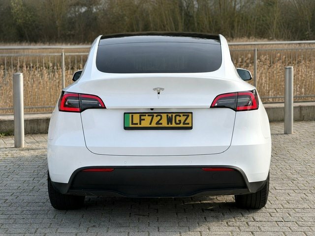 Tesla Model Y Motor Long Range Suv LF72WGZ White #5