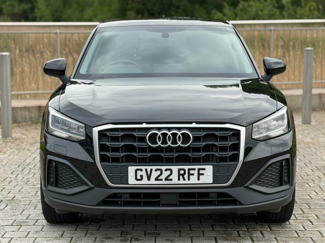 Audi Q2 Tfsi 30 Technik Suv GV22RFF Black #6