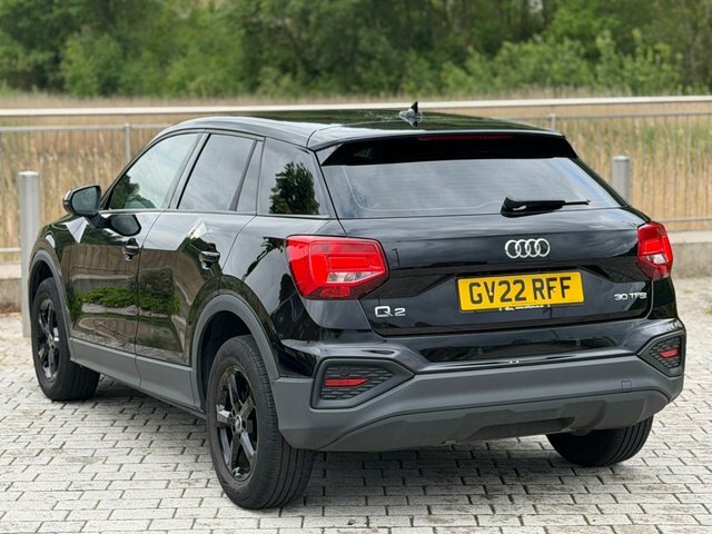 Audi Q2 Tfsi 30 Technik Suv GV22RFF Black #3