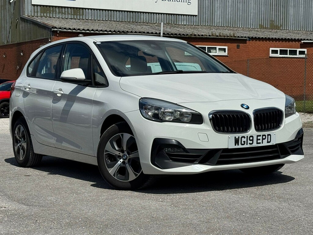 BMW 2 Series 2.0 Se Euro 6 Ss White