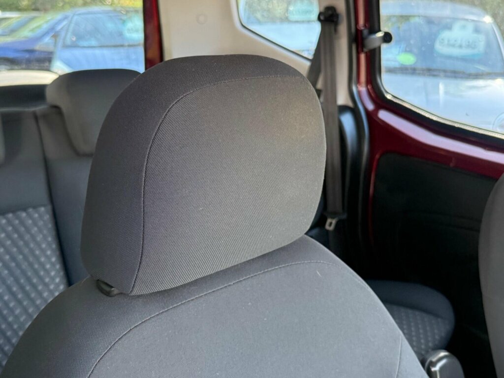 Peugeot Bipper Tepee 1.3 Hdi 75 Se Panel Van With Side Loading Door, 47 White #33