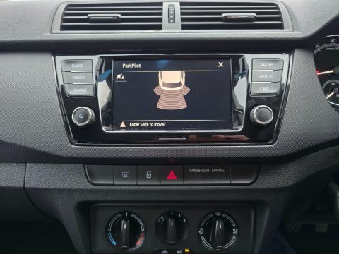 Skoda Fabia 1.0 Se Euro GJ21VRV #6