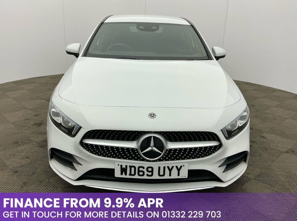 Mercedes-Benz A Class 1.5L Amg Line WD69UYY White #4