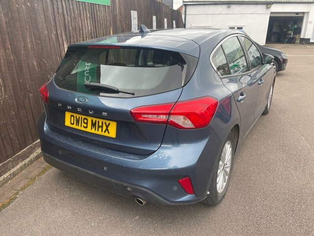 Ford Focus 2019 1.0T Ecoboost Titanium Hatchback M OW19MHX Blue #4