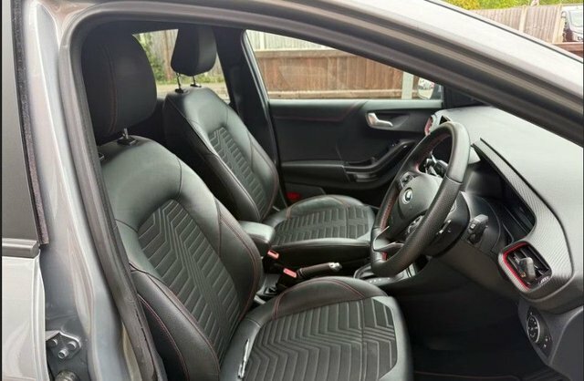 Ford Puma 2020 1.0T Ecoboost St-line X Suv Dct Eu Silver #2