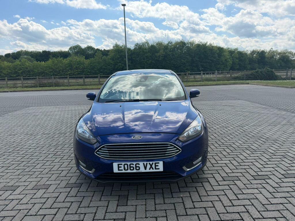 Ford Focus 1.0T Ecoboost Titanium Euro 6 Ss E066VXE Blue #3