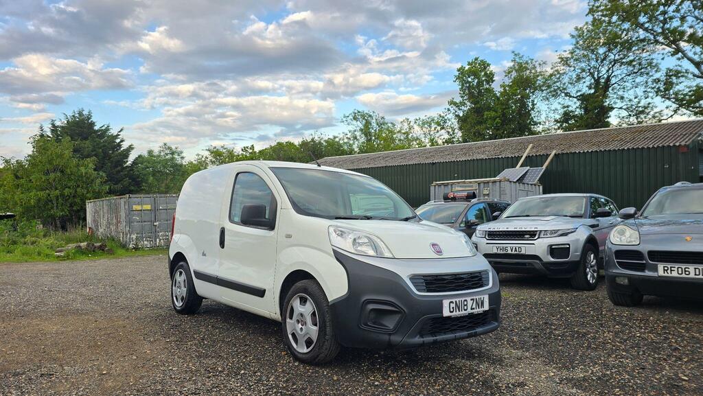 Fiat Fiorino 16V Multijet Sx Black #6