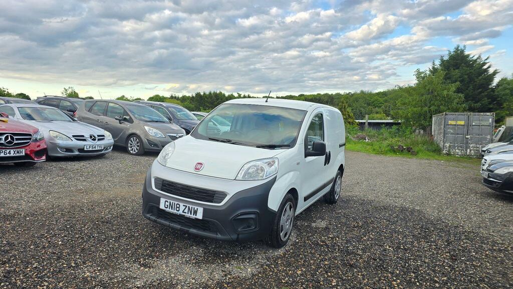 Fiat Fiorino 16V Multijet Sx Black #3