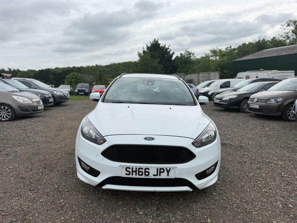 Ford Focus 1.0T Ecoboost St-line Euro 6 Ss SH66JPY White #2
