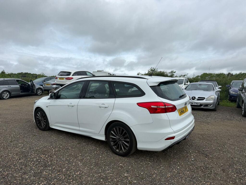 Ford Focus 1.0T Ecoboost St-line Euro 6 Ss SH66JPY White #4