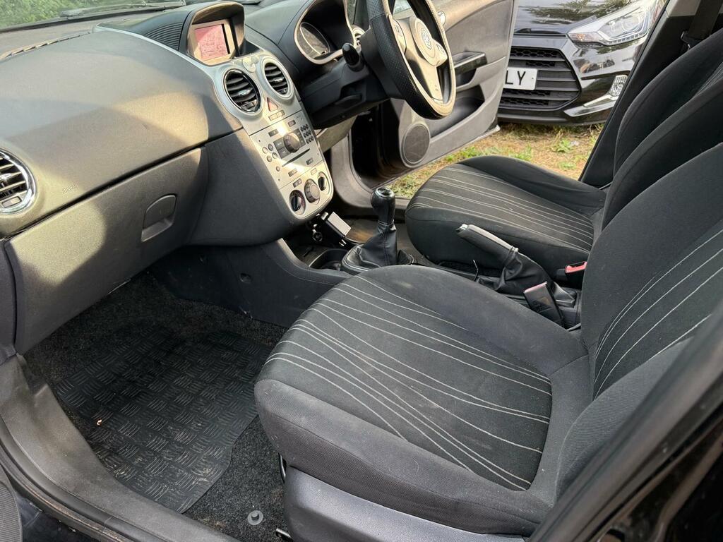 Vauxhall Corsa 1.2I 16V Life Ac Black #18