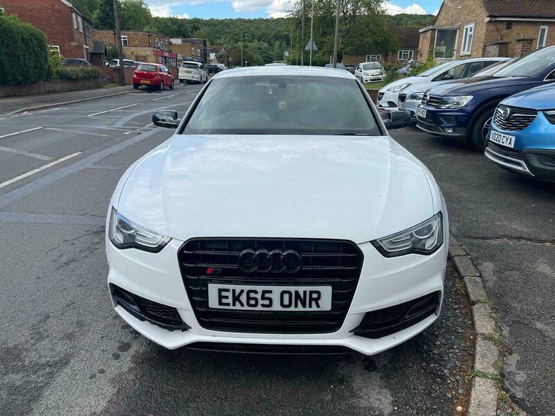 Audi A5 2.0 Tfsi Black Edition White #2